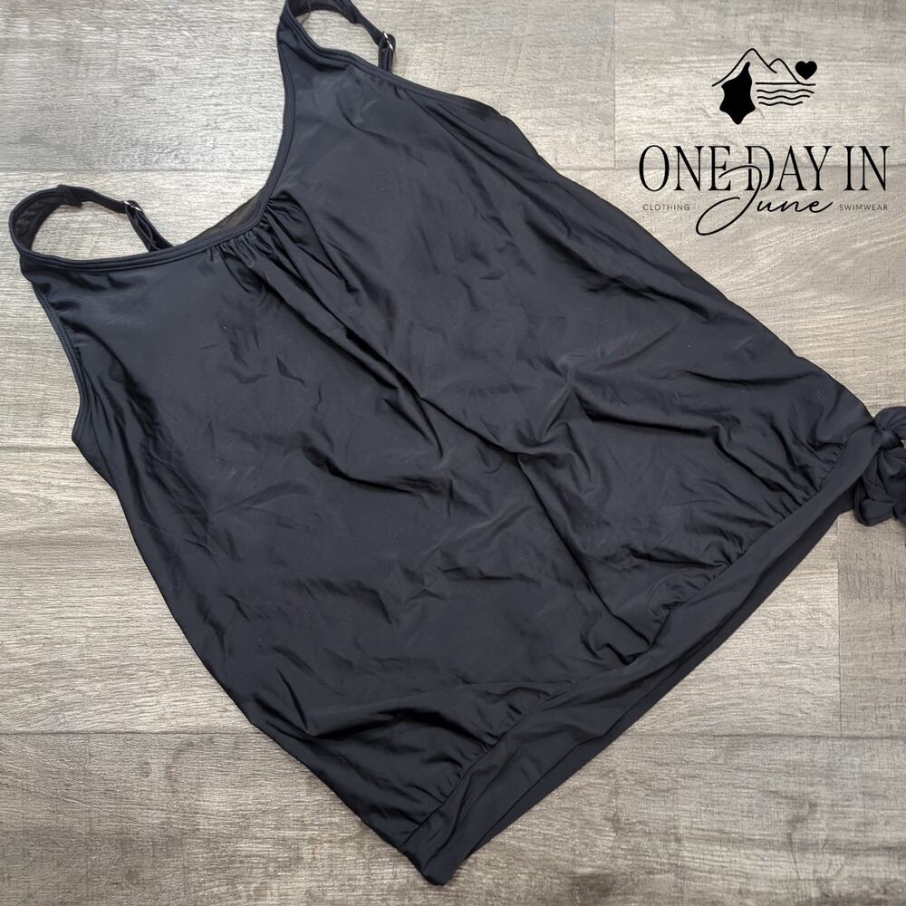 Yonique Blouson Tankini Top Size M